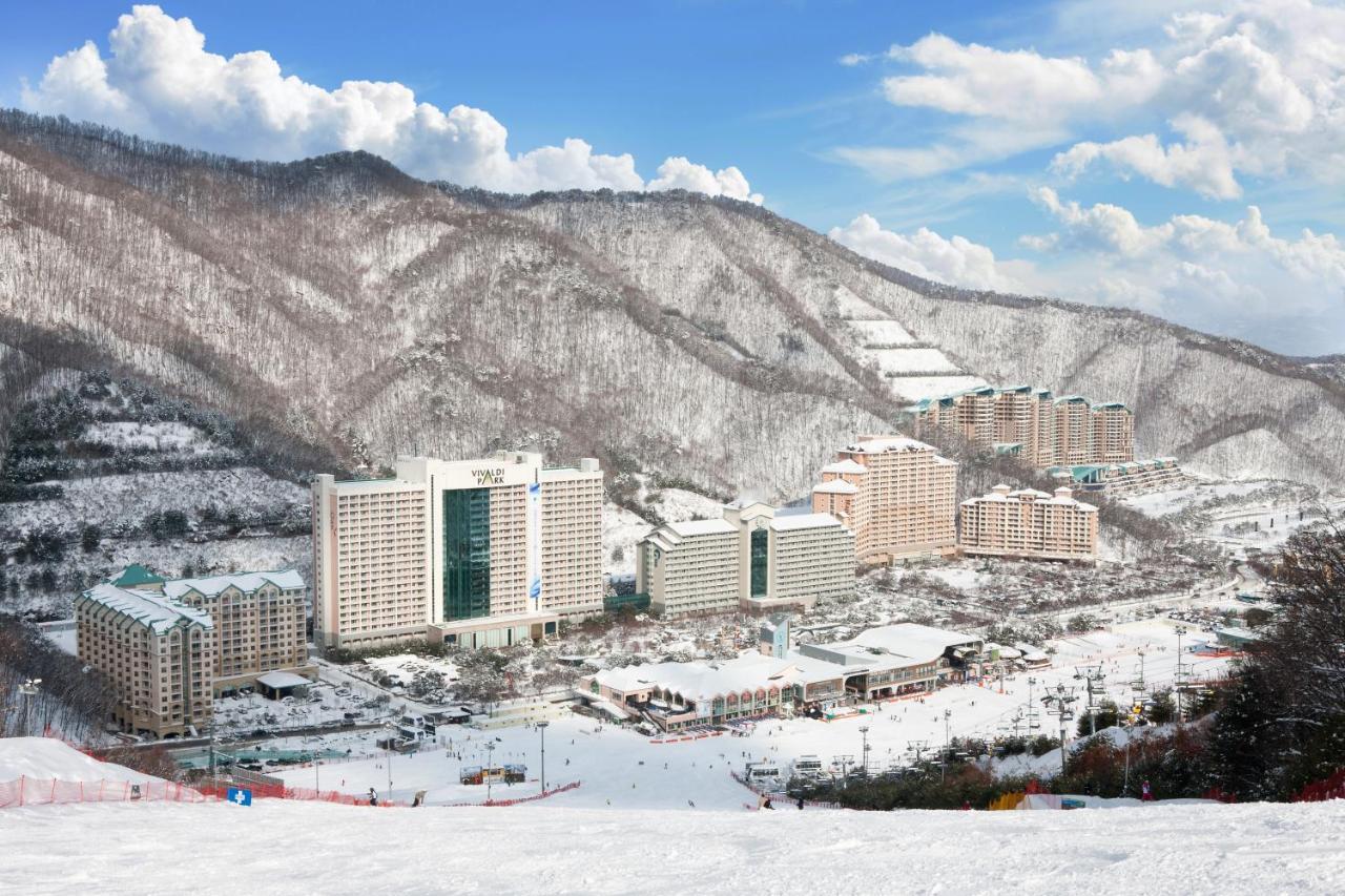 Hotel Vivaldipark Hongcheon Exterior foto